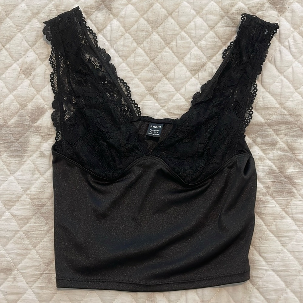 SHEIN Black Lace Cropped Tank